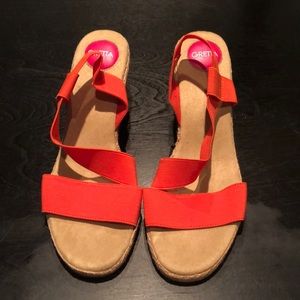 Tan and orange wedges